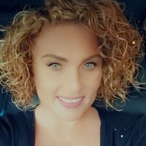 Meet your Posher, Justina